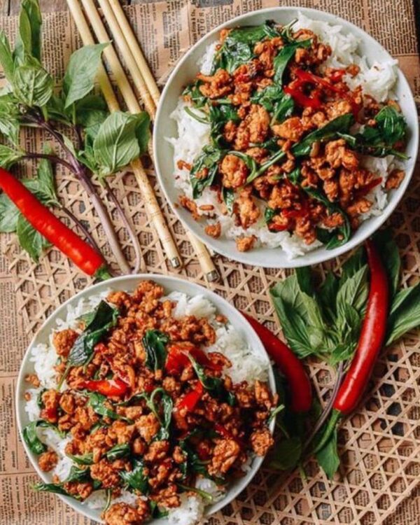 A1s. Phad Krapouw Sap