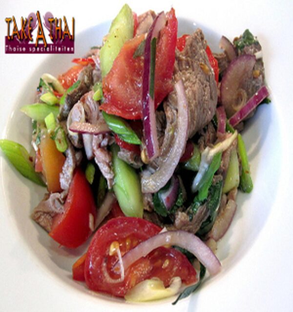S9. Yam Nua (Beef salad)